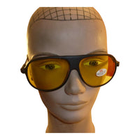 LIFETIME OPTICS YELLOW SUNGLASSES UV-400- Black